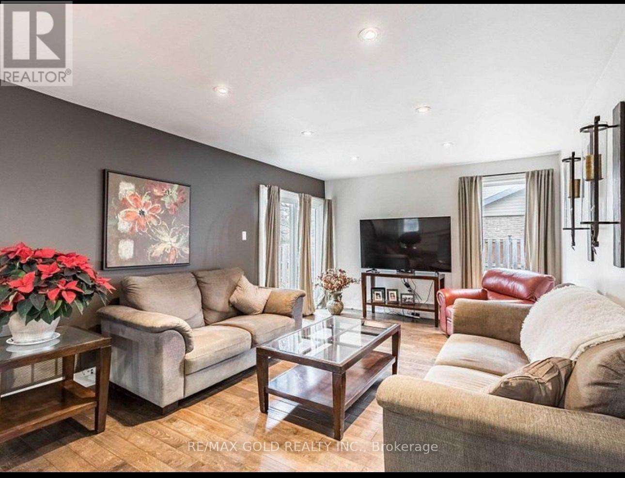 50 Lorraine Crescent, Brampton, Ontario  L6S 2R7 - Photo 11 - W13685286