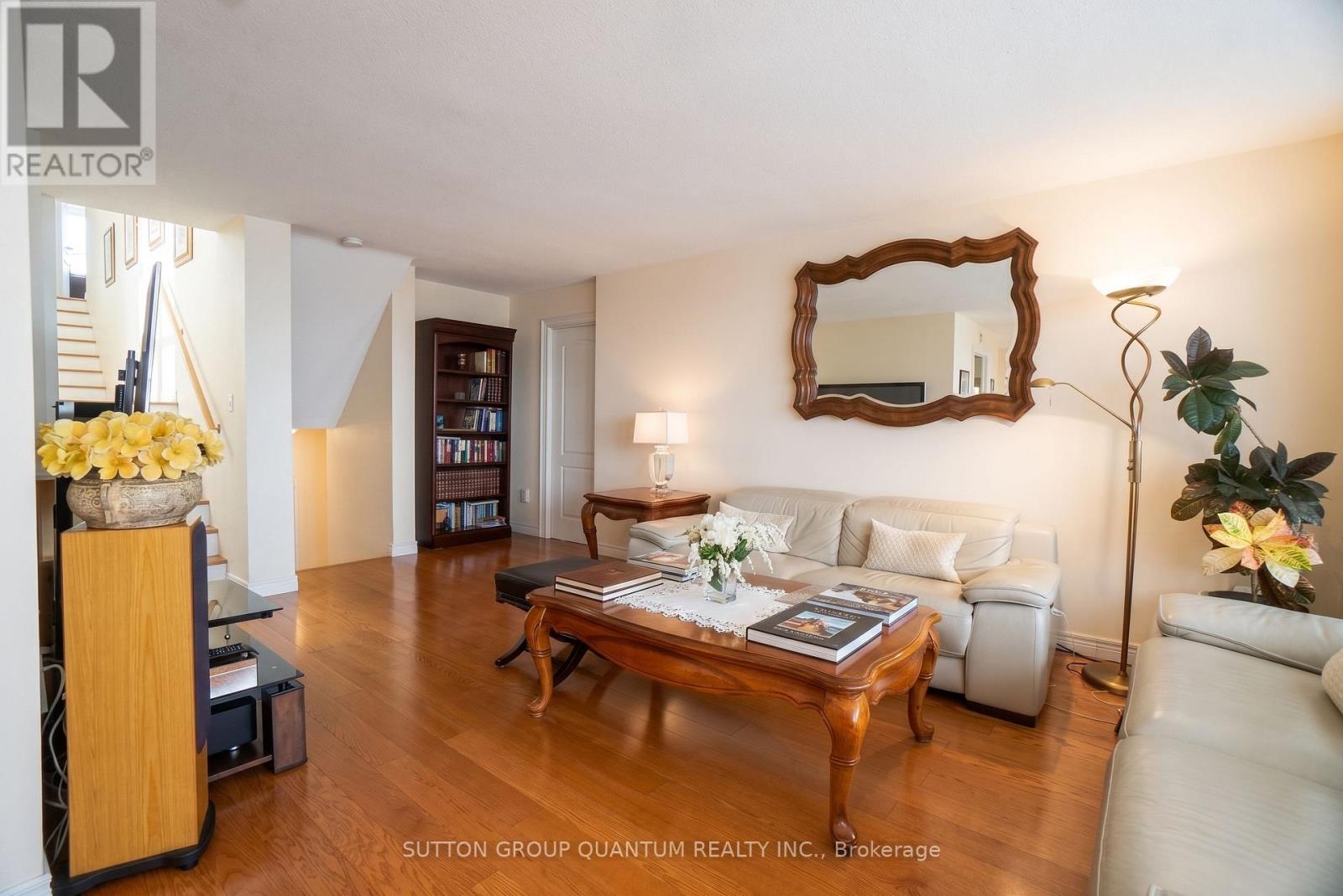1810 - 11 Wincott Drive, Toronto, Ontario  M9R 2R9 - Photo 11 - W13685320