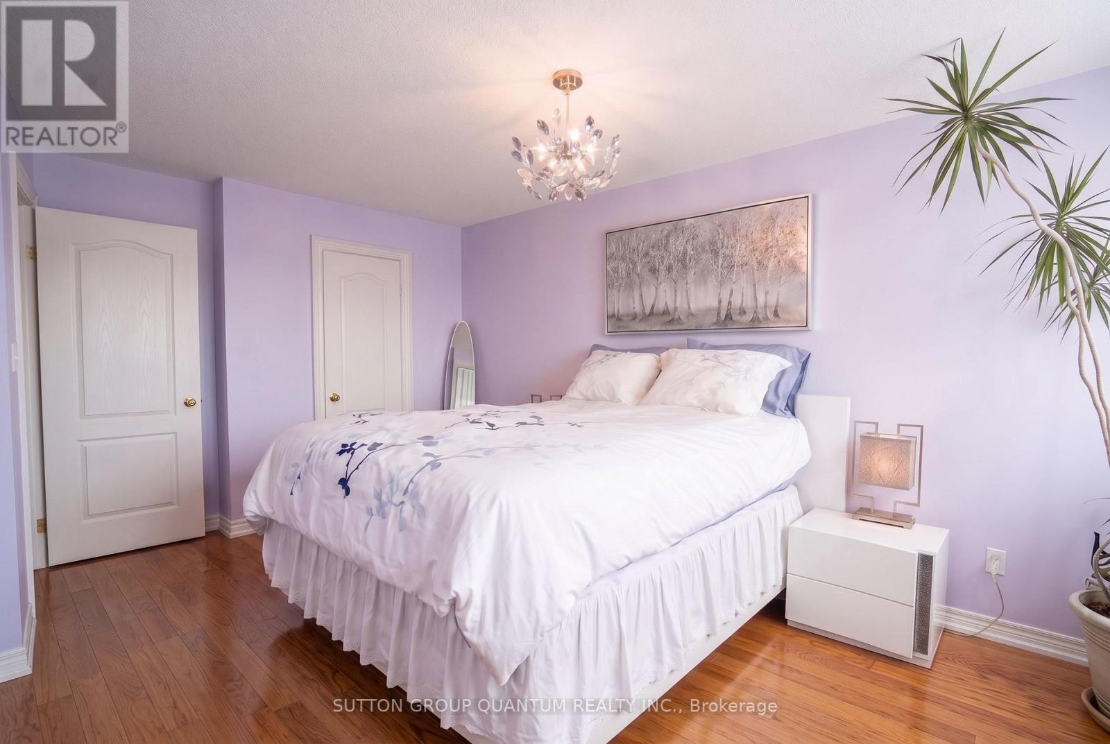 1810 - 11 Wincott Drive, Toronto, Ontario  M9R 2R9 - Photo 19 - W13685320