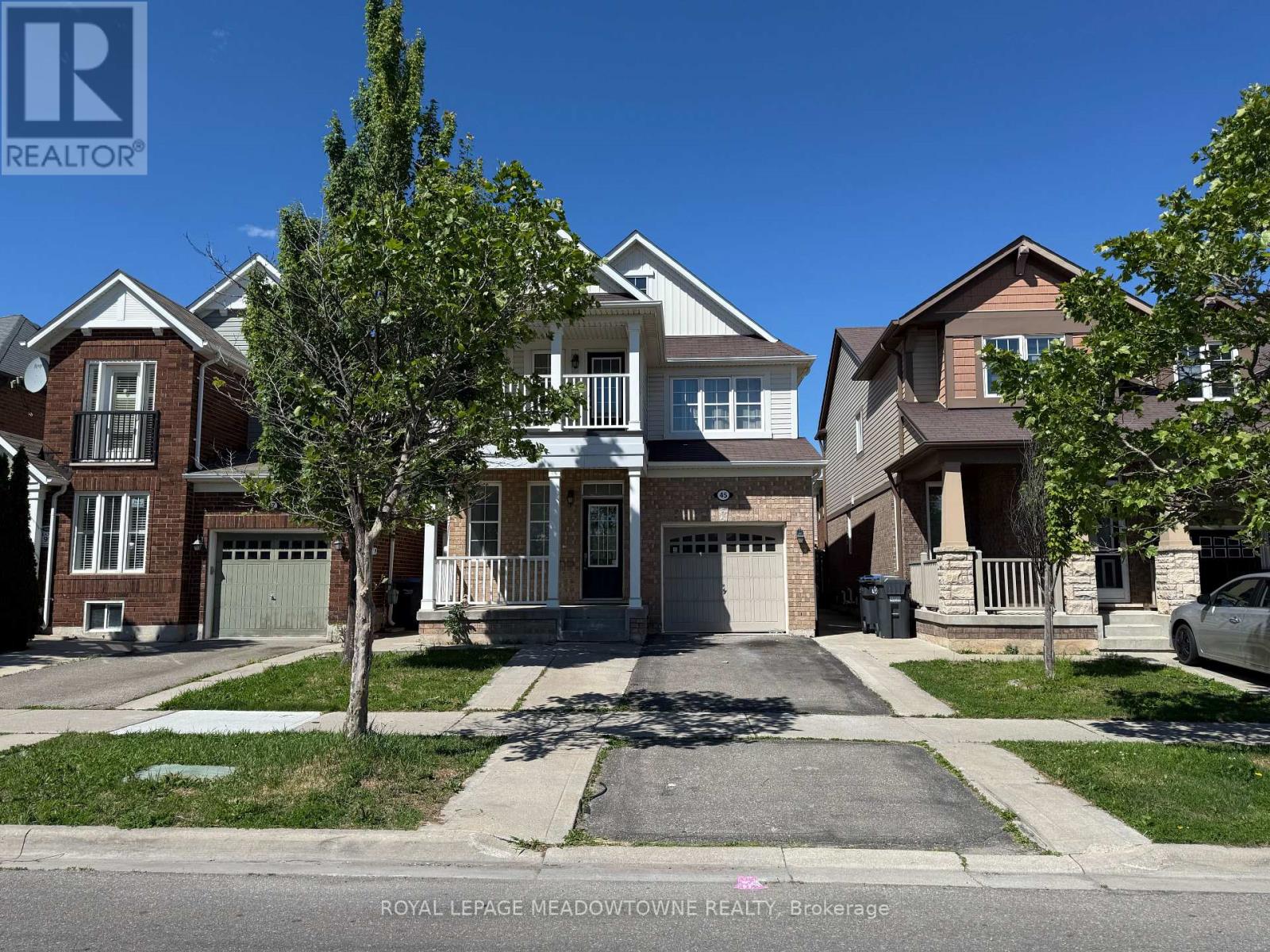 45 BLEASDALE (LOWER) AVENUE, Brampton, Ontario