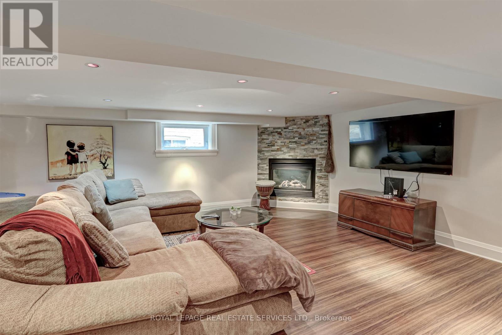 83 Brentwood Road S, Toronto, Ontario  M8Z 3N4 - Photo 18 - W13685350