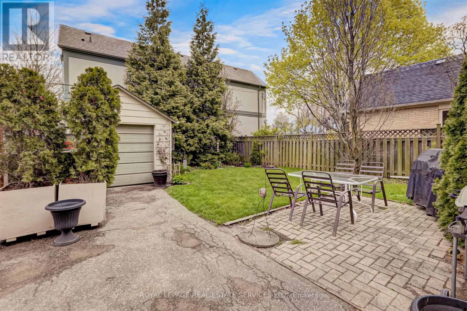 83 Brentwood Road S, Toronto, Ontario  M8Z 3N4 - Photo 23 - W13685350