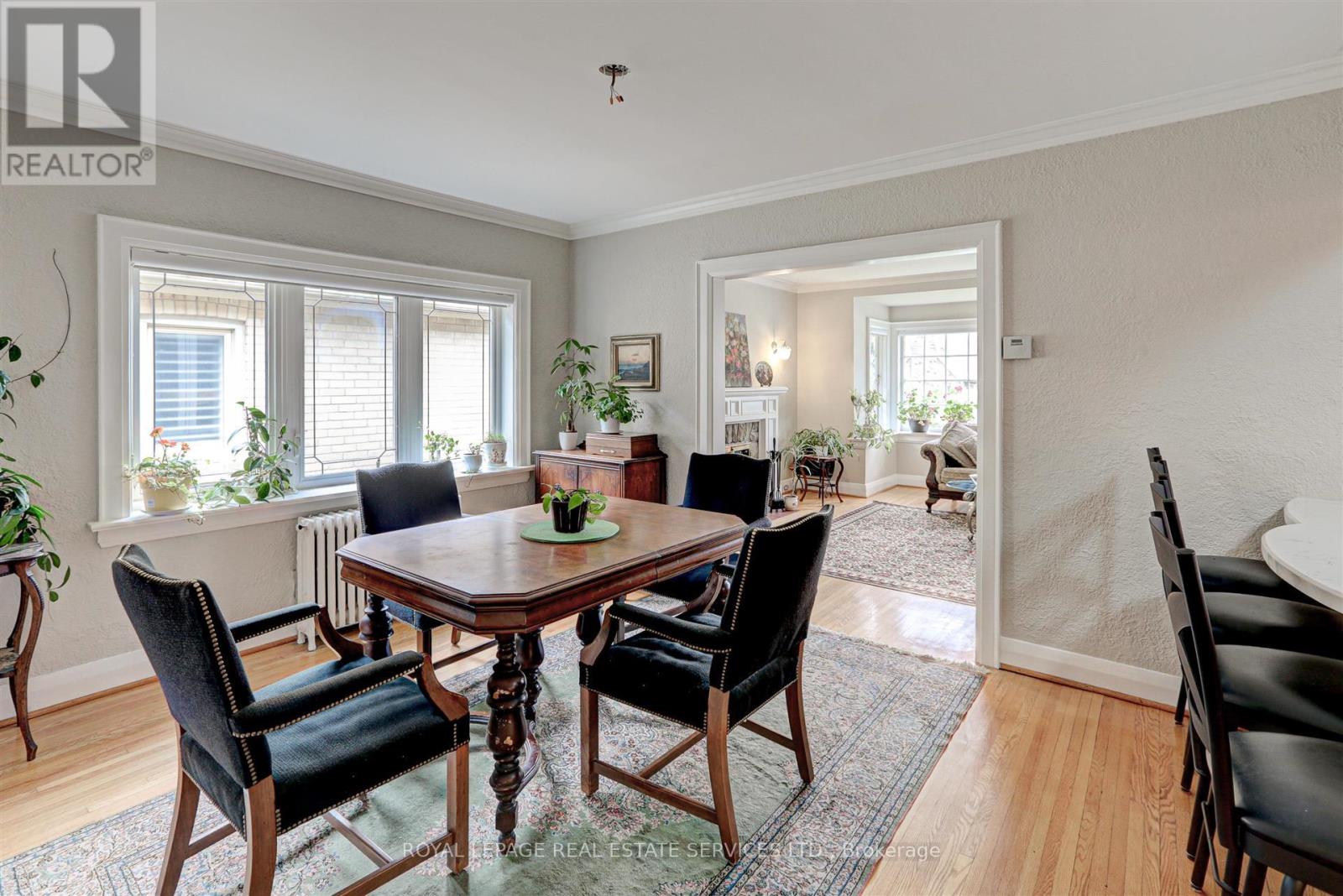 83 Brentwood Road S, Toronto, Ontario  M8Z 3N4 - Photo 6 - W13685350