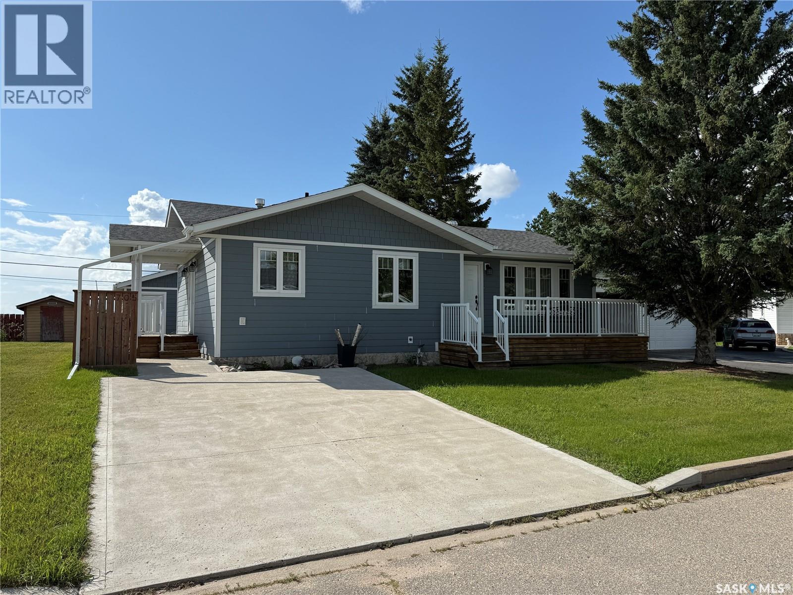 705 Northridge Court, Shellbrook, Saskatchewan  S0J 2E0 - Photo 1 - SK045873