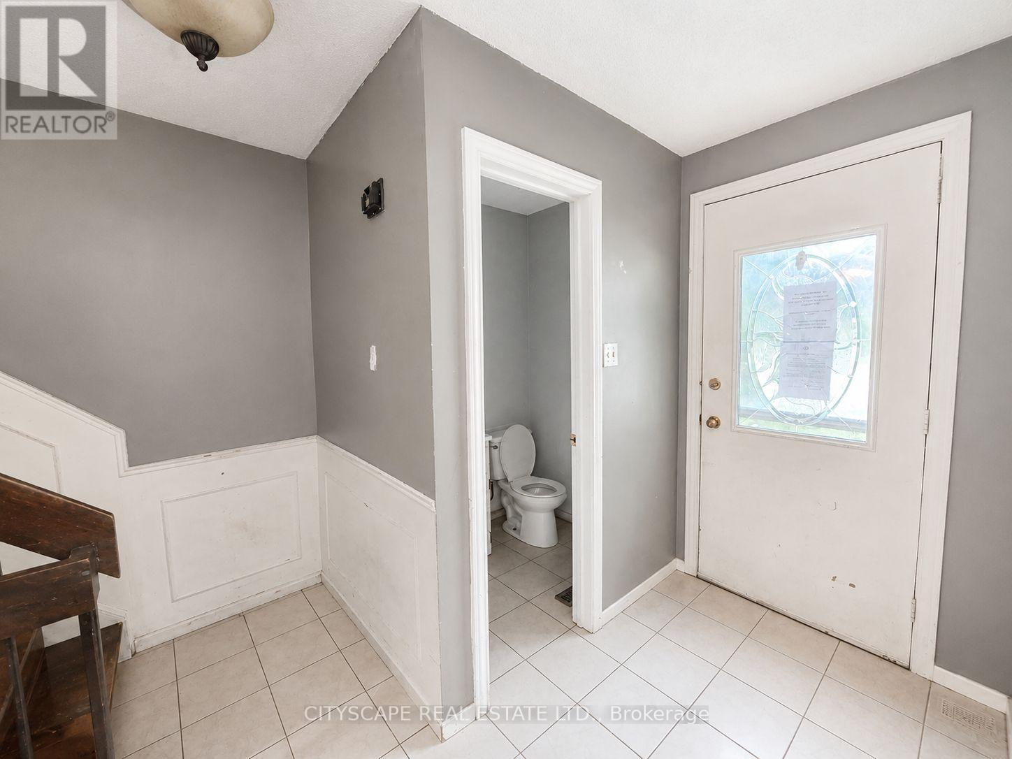 8 - 850 Berkshire Drive, London South, Ontario N6J 3S7 - Photo 10 - X13685088
