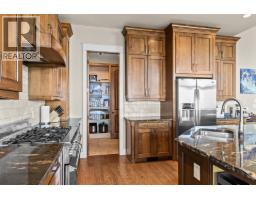942 Hewetson Avenue, Kelowna, British Columbia  V1W 5H8 - Photo 14 - 10397967