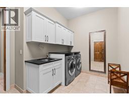 942 Hewetson Avenue, Kelowna, British Columbia  V1W 5H8 - Photo 20 - 10397967