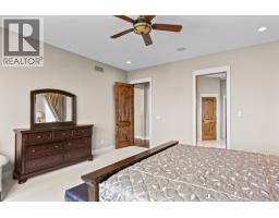 942 Hewetson Avenue, Kelowna, British Columbia  V1W 5H8 - Photo 26 - 10397967