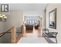 942 Hewetson Avenue, Kelowna, British Columbia  V1W 5H8 - Photo 4 - 10397967