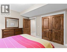 942 Hewetson Avenue, Kelowna, British Columbia  V1W 5H8 - Photo 45 - 10397967