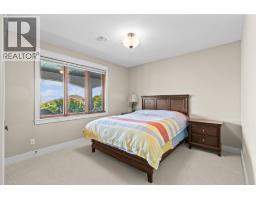 942 Hewetson Avenue, Kelowna, British Columbia  V1W 5H8 - Photo 47 - 10397967