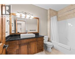 942 Hewetson Avenue, Kelowna, British Columbia  V1W 5H8 - Photo 51 - 10397967