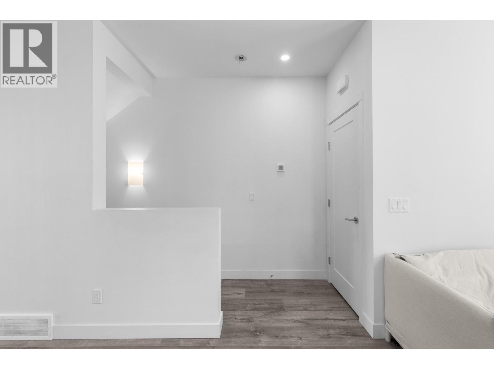 610 Academy Way Unit# 19, Kelowna, British Columbia  V1V 0H2 - Photo 4 - 10397962