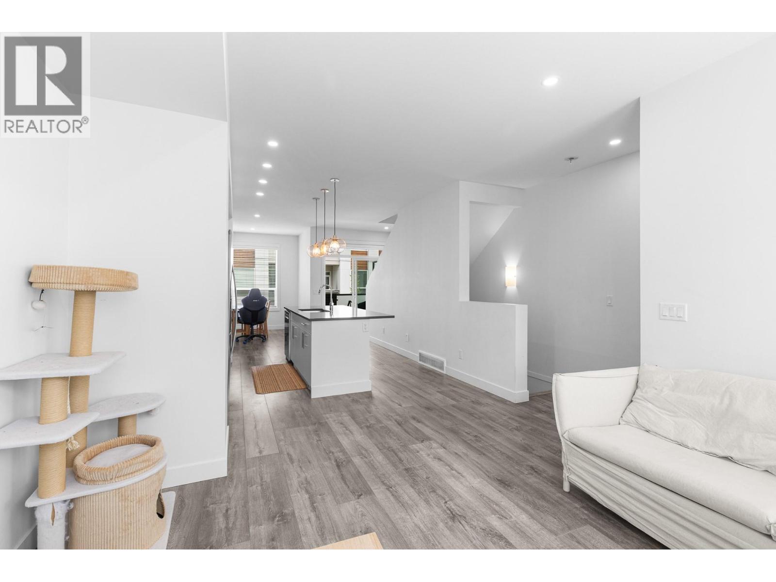 610 Academy Way Unit# 19, Kelowna, British Columbia  V1V 0H2 - Photo 8 - 10397962