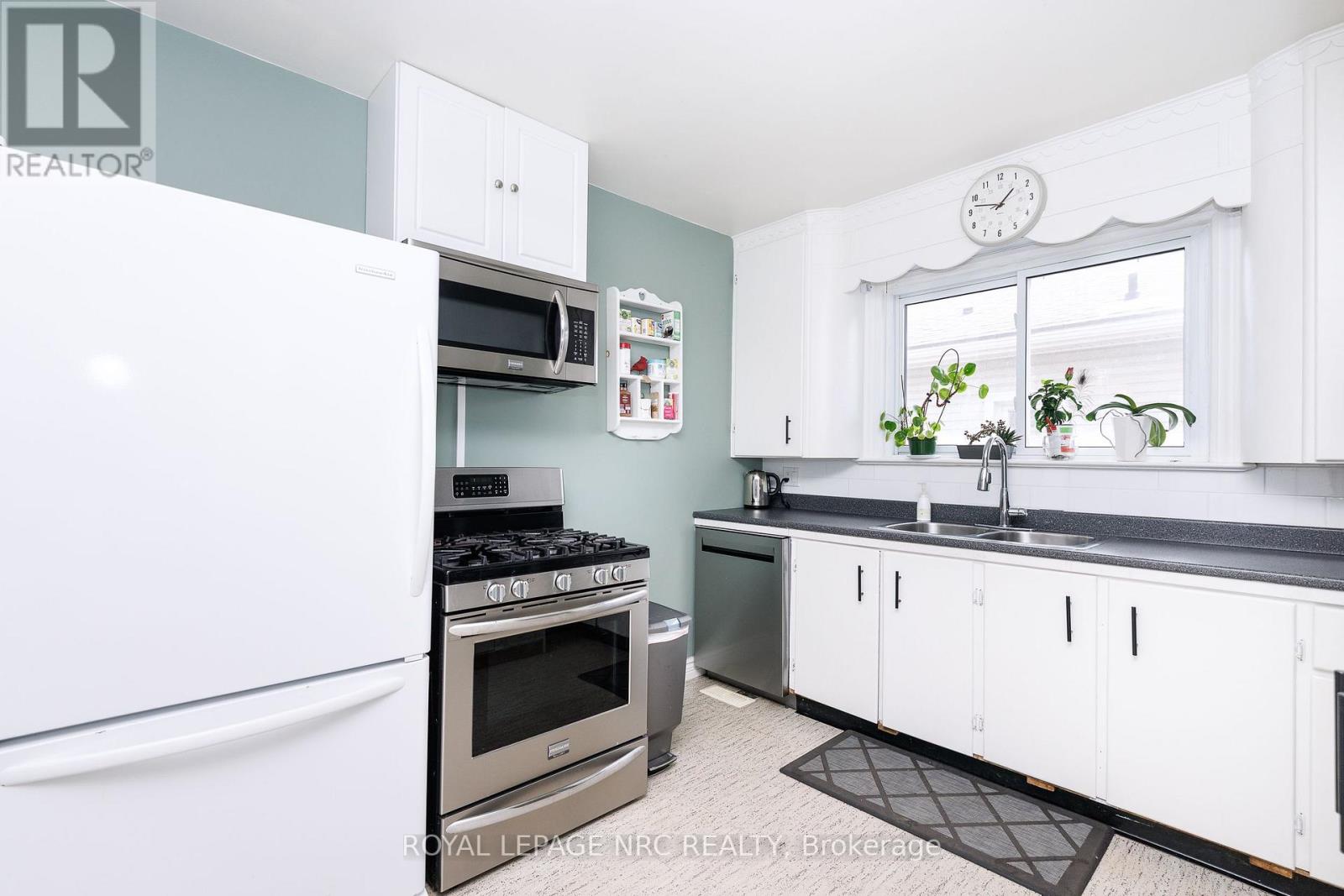 446 Wright Street, Welland, Ontario  L3B 2K5 - Photo 13 - X13685382