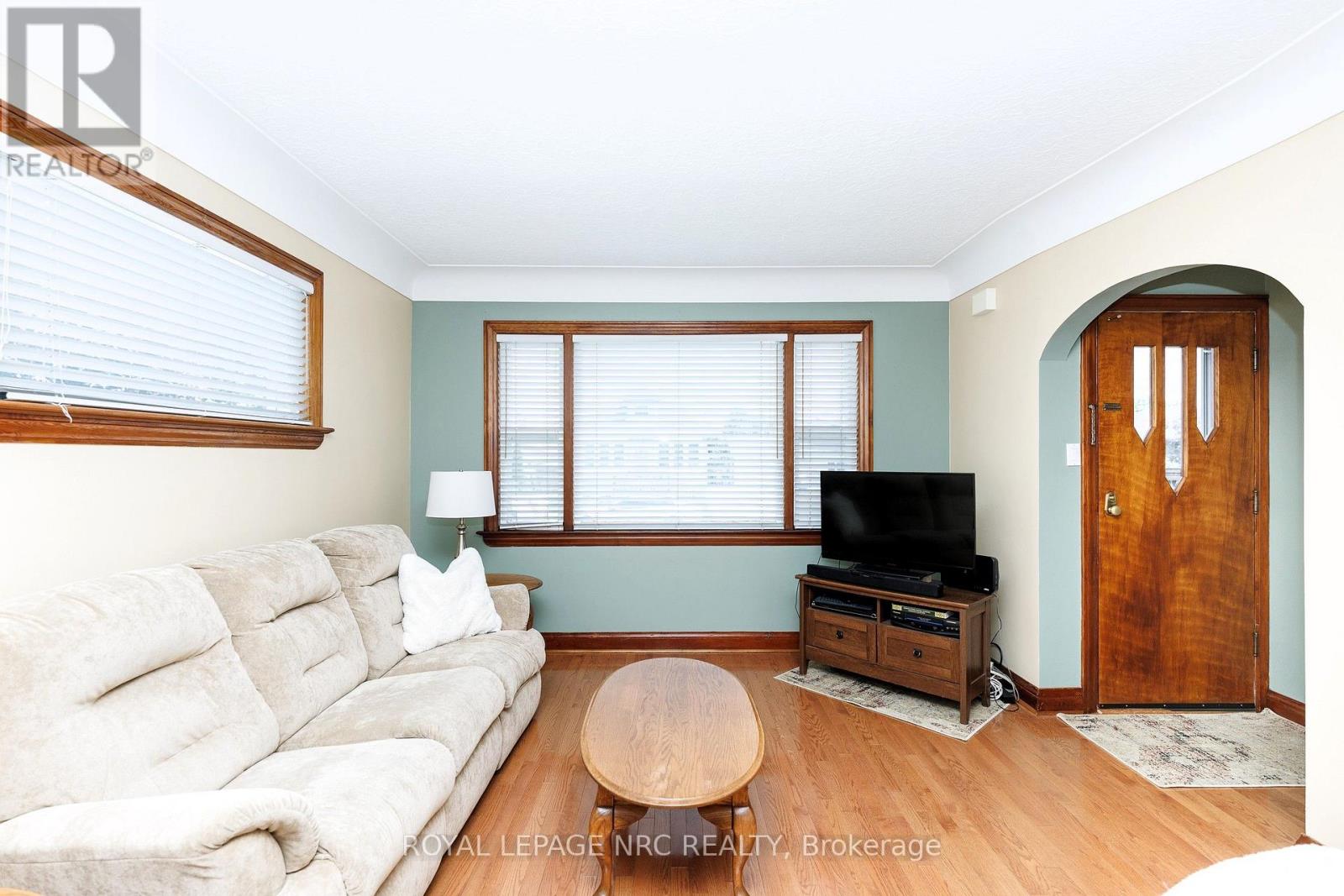 446 Wright Street, Welland, Ontario  L3B 2K5 - Photo 7 - X13685382