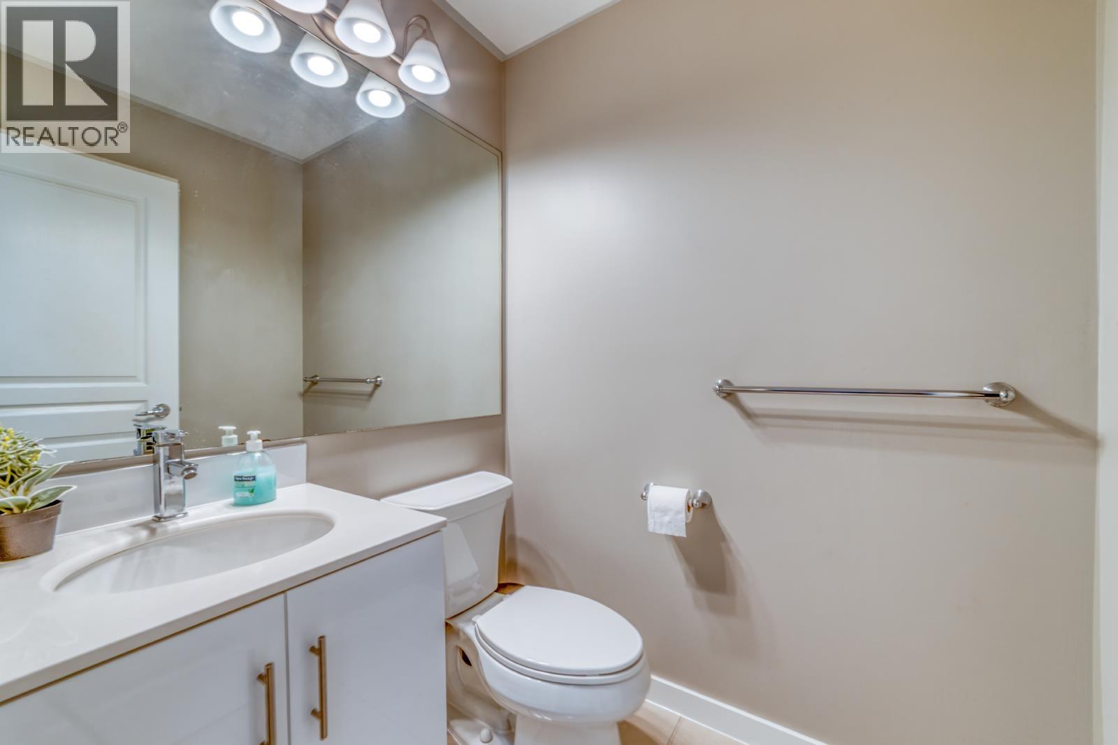 84 1380 Pinetree Way, Coquitlam, British Columbia  V3E 3S6 - Photo 12 - R3156573