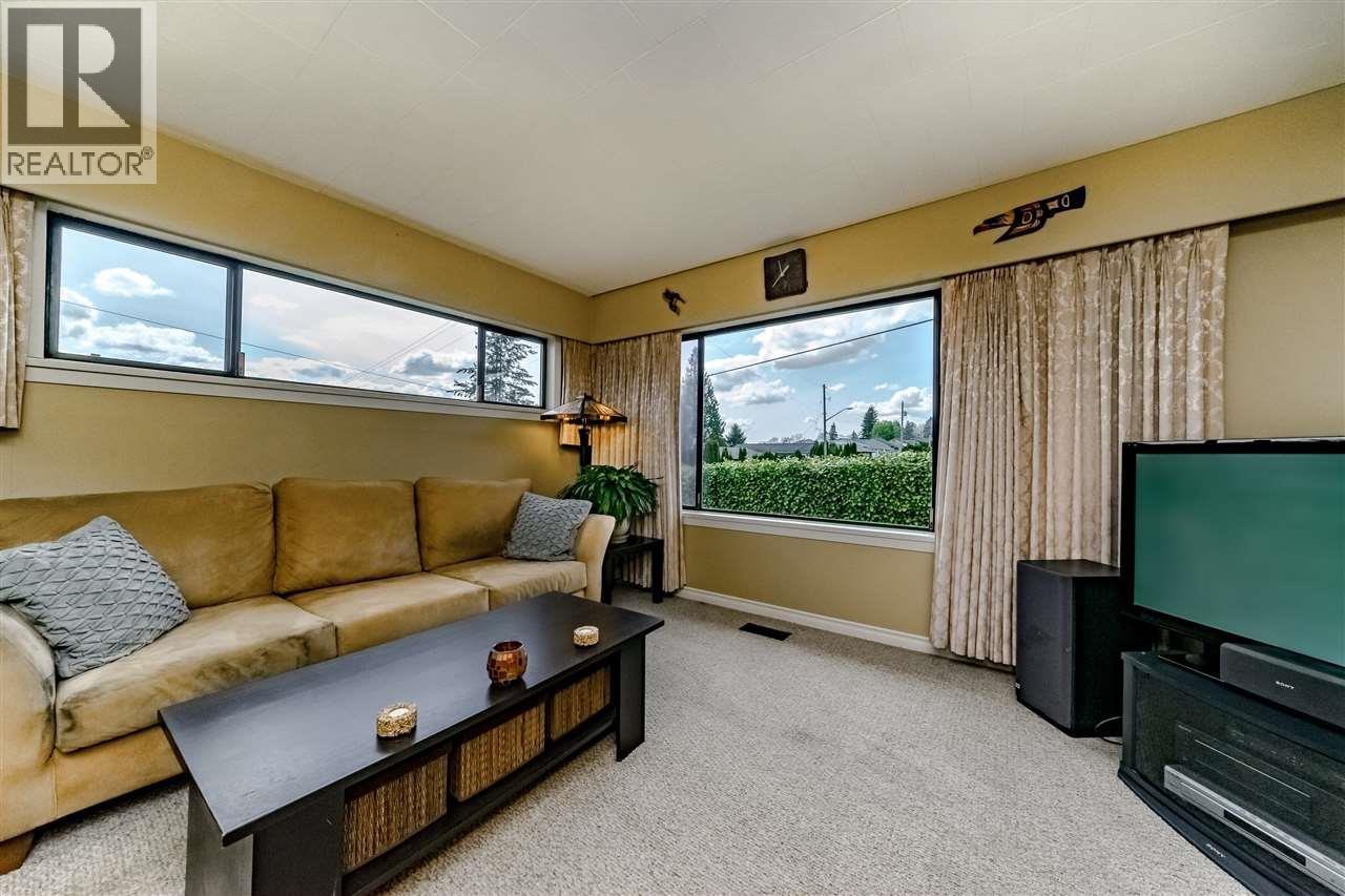 329 Marmont Street, Coquitlam, British Columbia V3K 4R5 - Photo 11 - R3156580