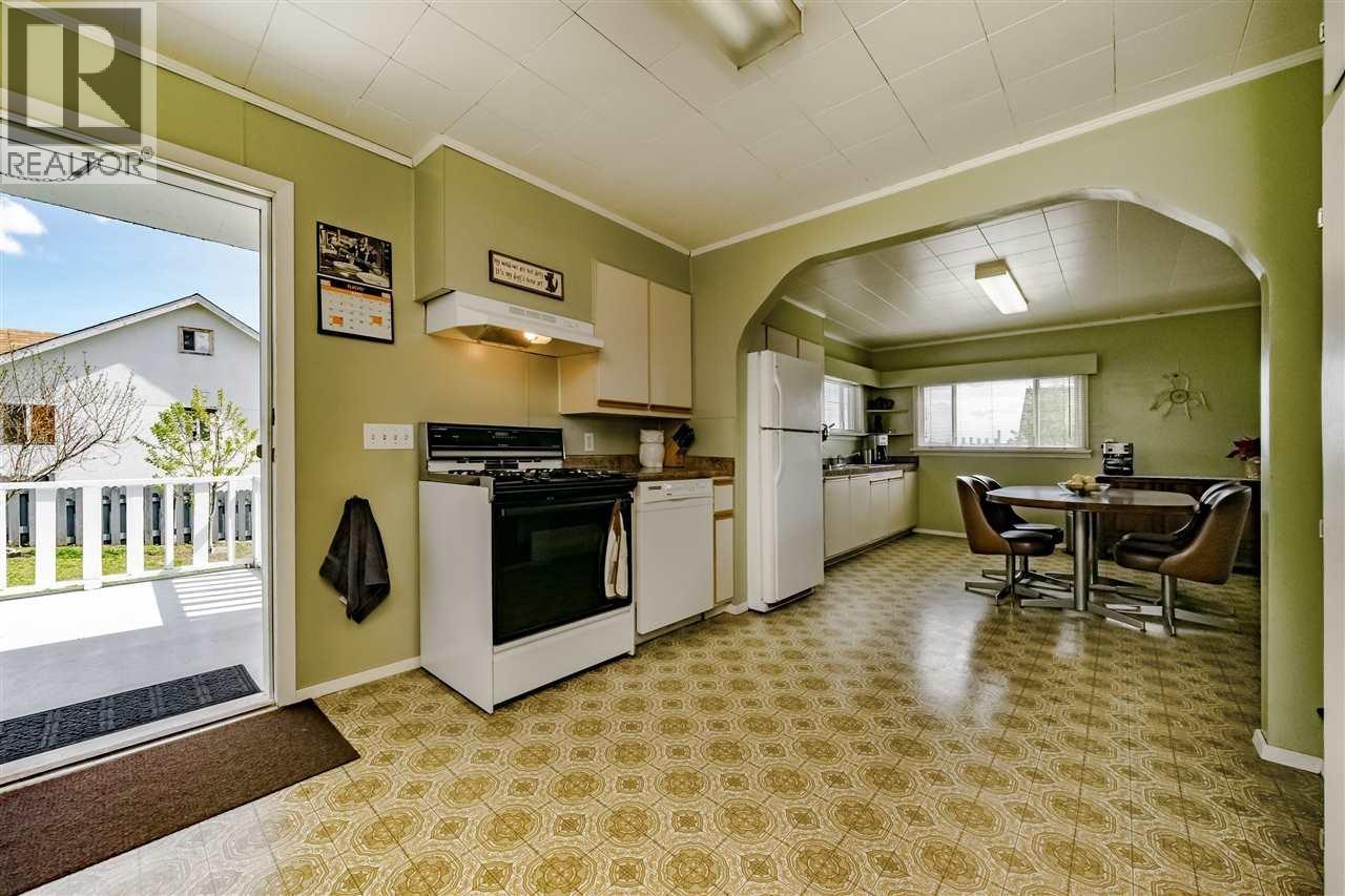 329 Marmont Street, Coquitlam, British Columbia V3K 4R5 - Photo 12 - R3156580