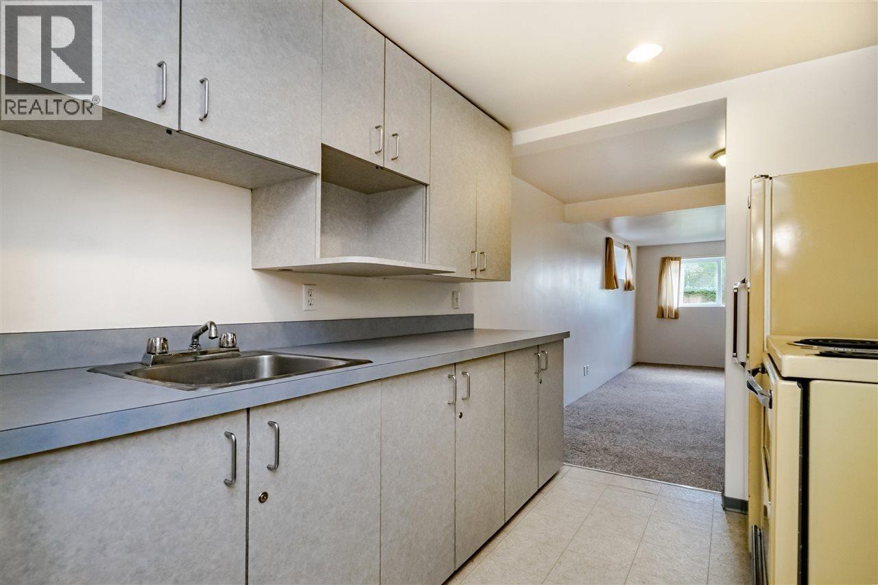 329 Marmont Street, Coquitlam, British Columbia V3K 4R5 - Photo 19 - R3156580