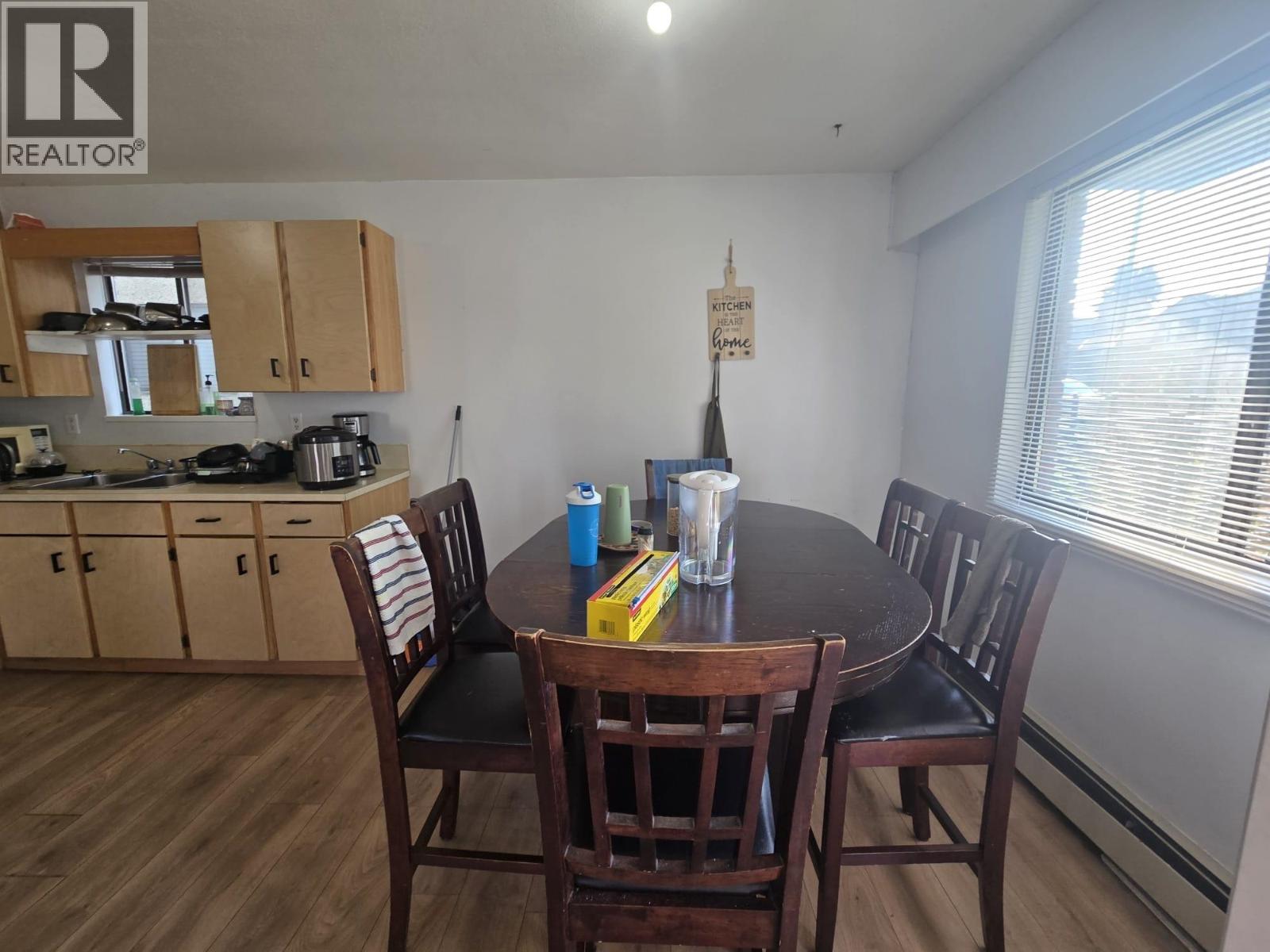 7405 4th Street, Burnaby, British Columbia  V3N 4T4 - Photo 5 - R3156590