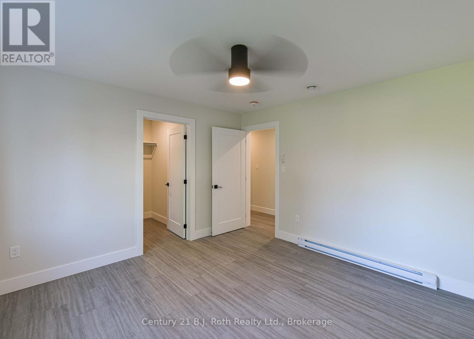 165 Barrie Road, Orillia, Ontario  L3V 2P6 - Photo 18 - S13685386