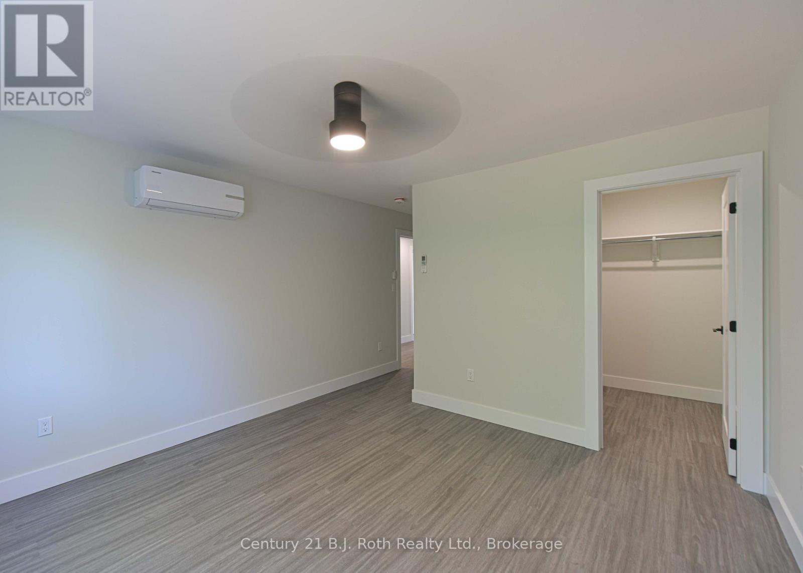 165 Barrie Road, Orillia, Ontario  L3V 2P6 - Photo 20 - S13685386