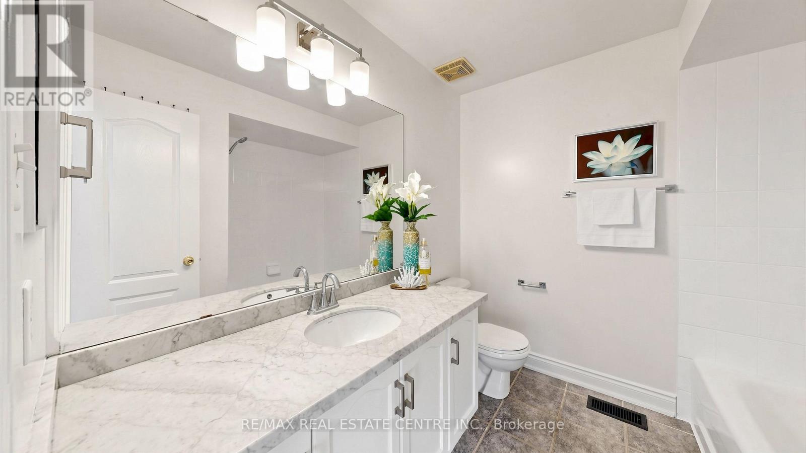 72 Tiller Trail, Brampton, Ontario L6X 4S6 - Photo 32 - W13685368