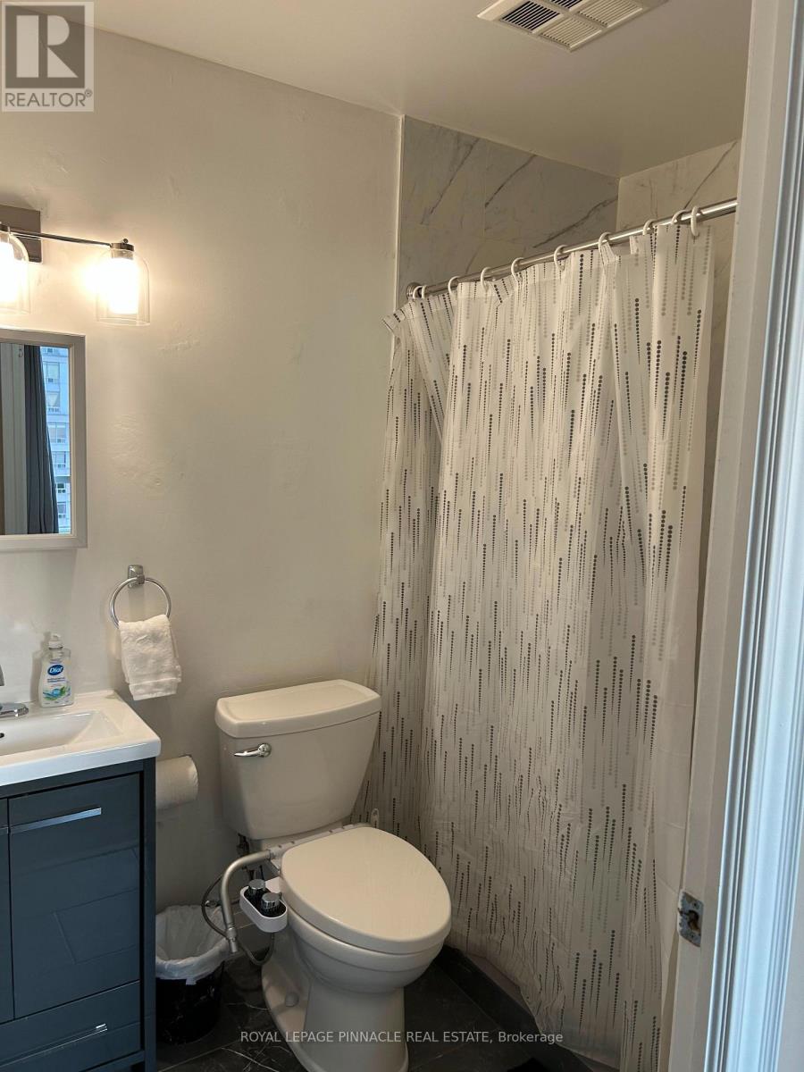2801 - 3880 Duke Of York Boulevard, Mississauga, Ontario  L5B 4M7 - Photo 23 - W13685374