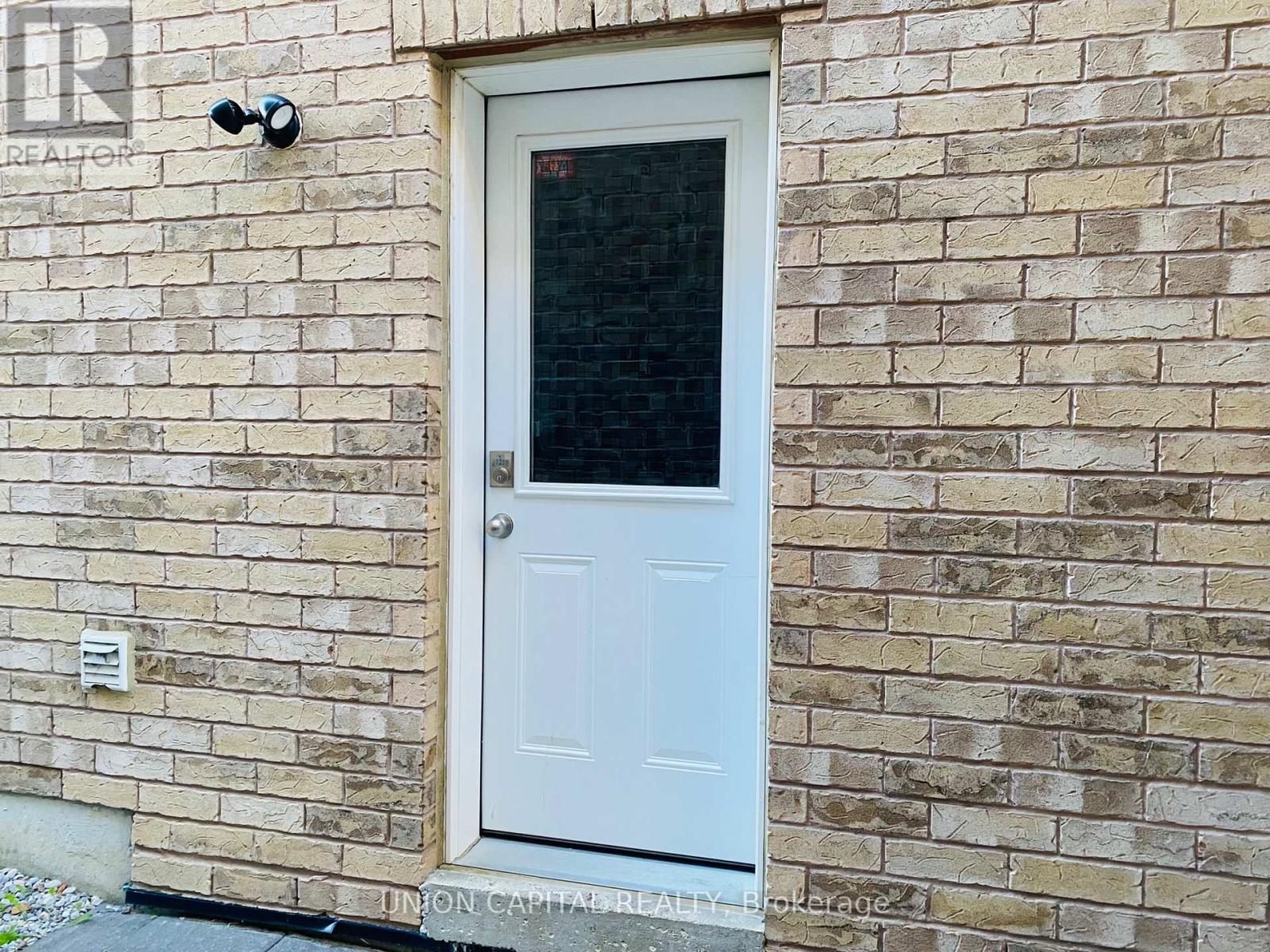 Bsmt - 849 William Lee Avenue, Oshawa, Ontario  L1K 0W2 - Photo 3 - E13607680