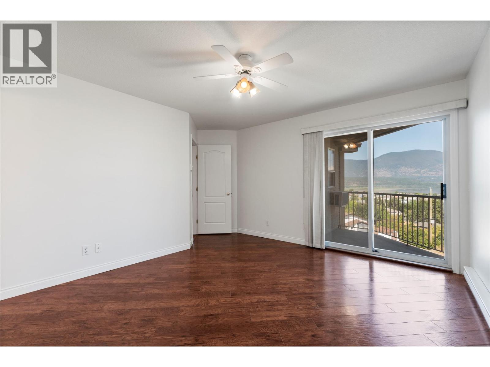 330 7 Street SE Unit# 303, Salmon Arm, British Columbia  V1E 1S7 - Photo 19 - 10398025