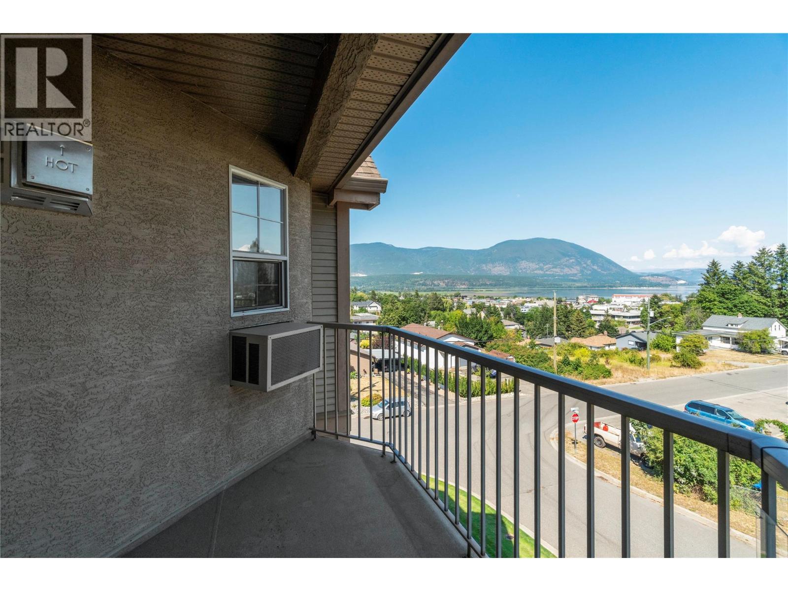 330 7 Street SE Unit# 303, Salmon Arm, British Columbia  V1E 1S7 - Photo 24 - 10398025