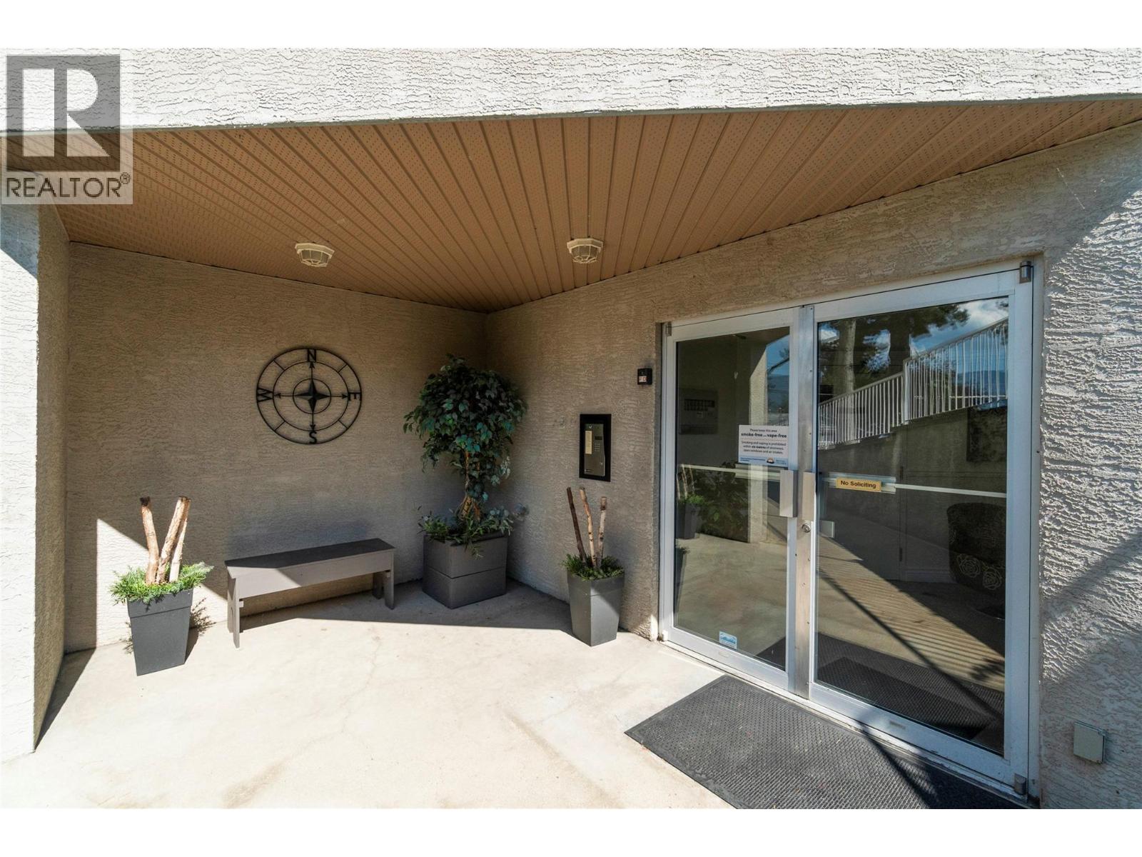 330 7 Street SE Unit# 303, Salmon Arm, British Columbia  V1E 1S7 - Photo 39 - 10398025