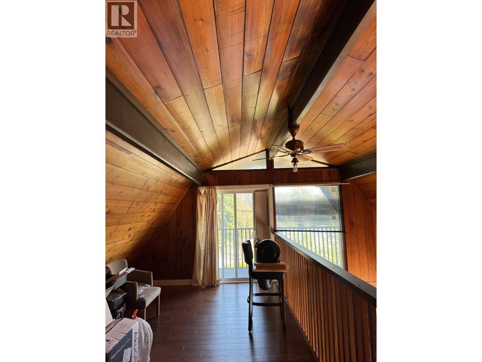1420 Pipeline Road, Coquitlam, British Columbia  V3E 2X2 - Photo 5 - R3154675