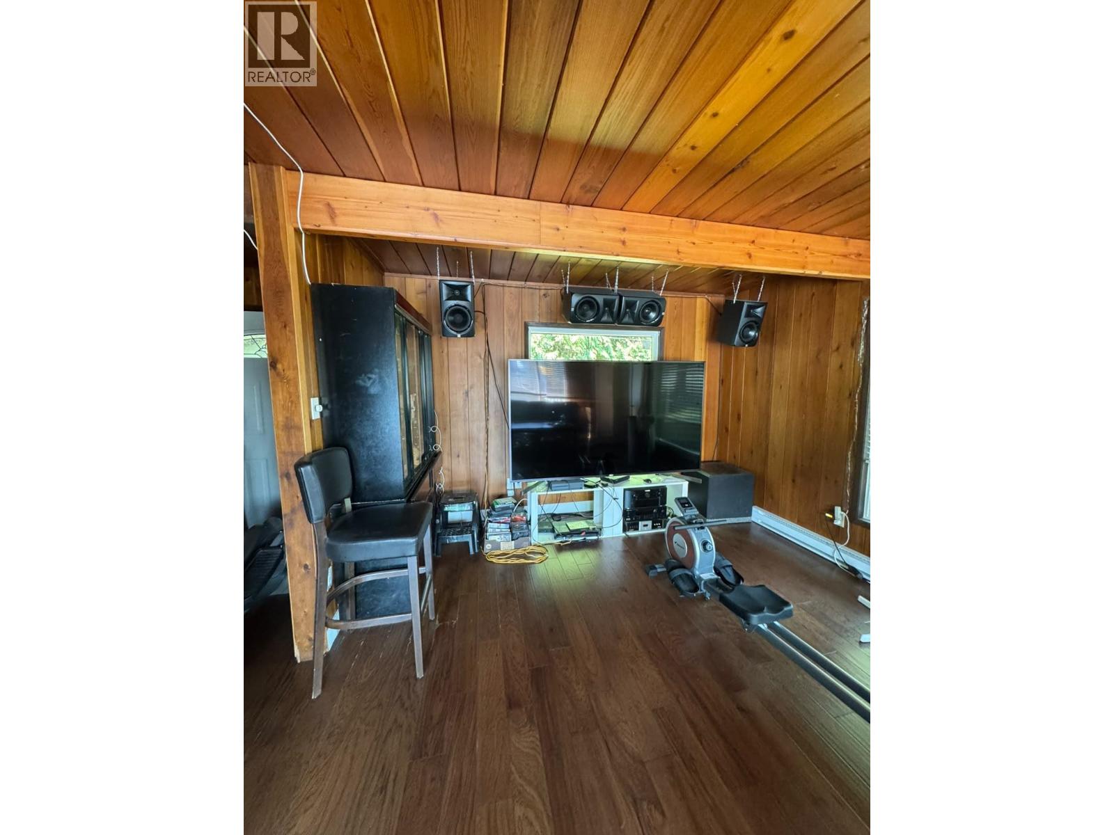 1420 Pipeline Road, Coquitlam, British Columbia  V3E 2X2 - Photo 2 - R3154675