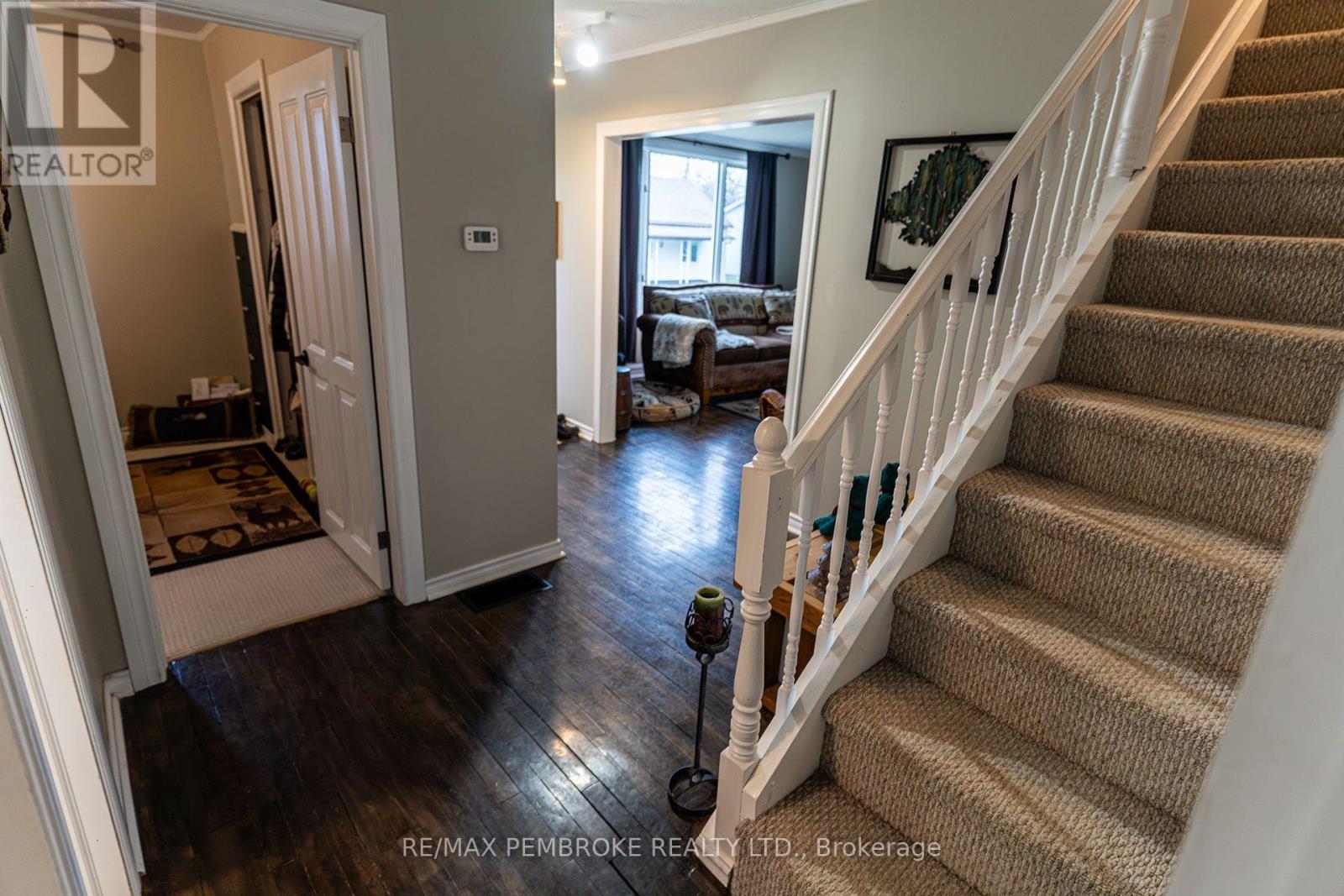 496 Wilbert Street, Pembroke, Ontario K8A 3G6 - Photo 12 - X13685436