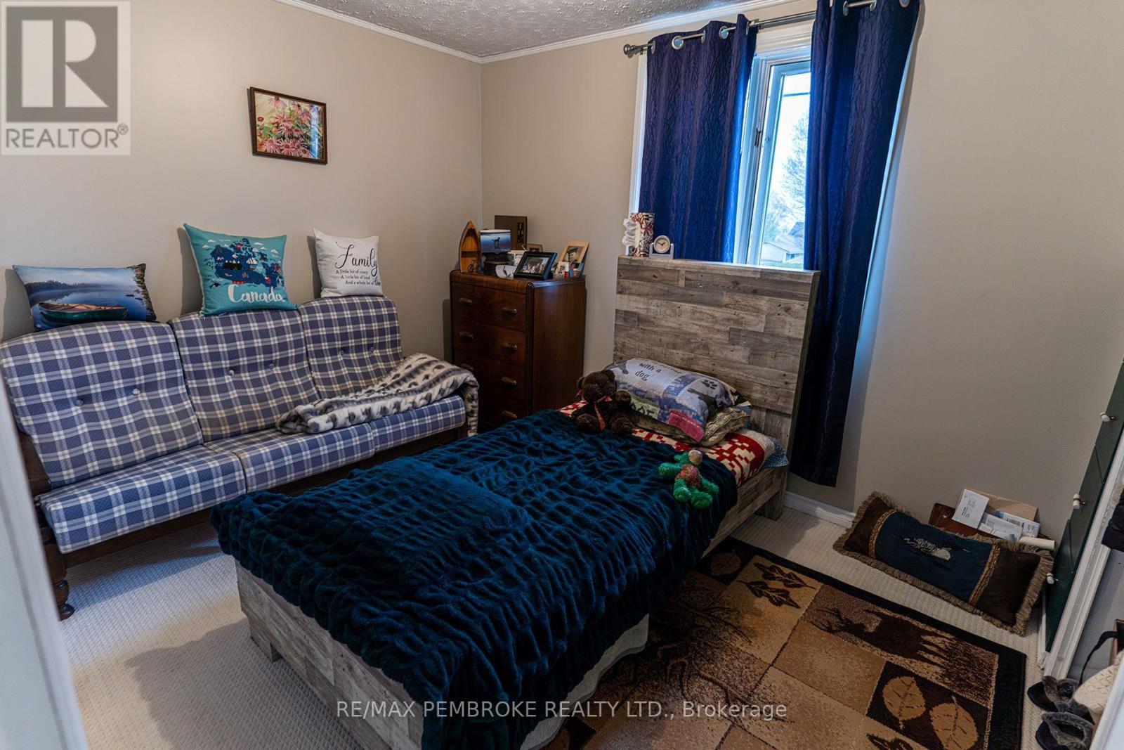 496 Wilbert Street, Pembroke, Ontario K8A 3G6 - Photo 17 - X13685436