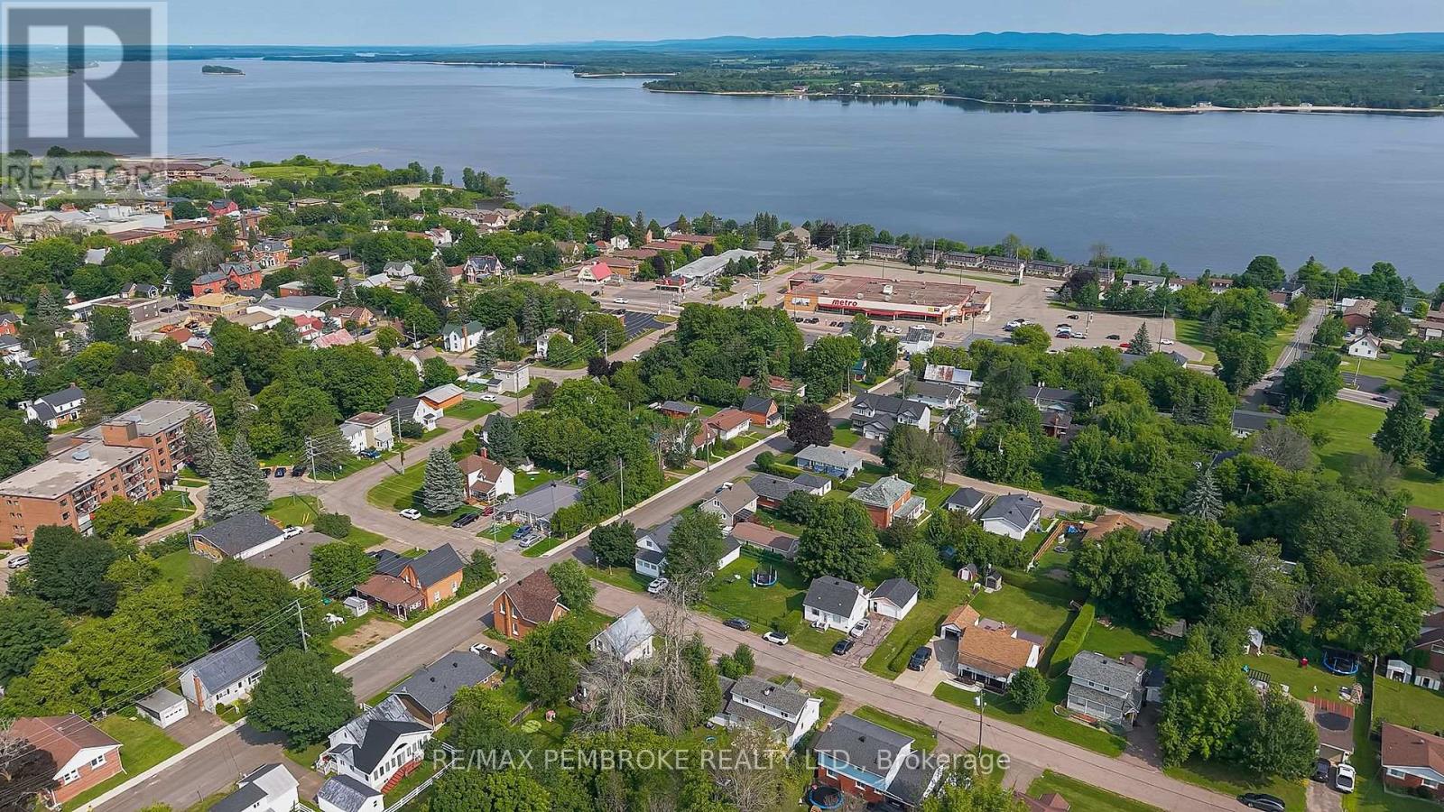 496 Wilbert Street, Pembroke, Ontario K8A 3G6 - Photo 44 - X13685436