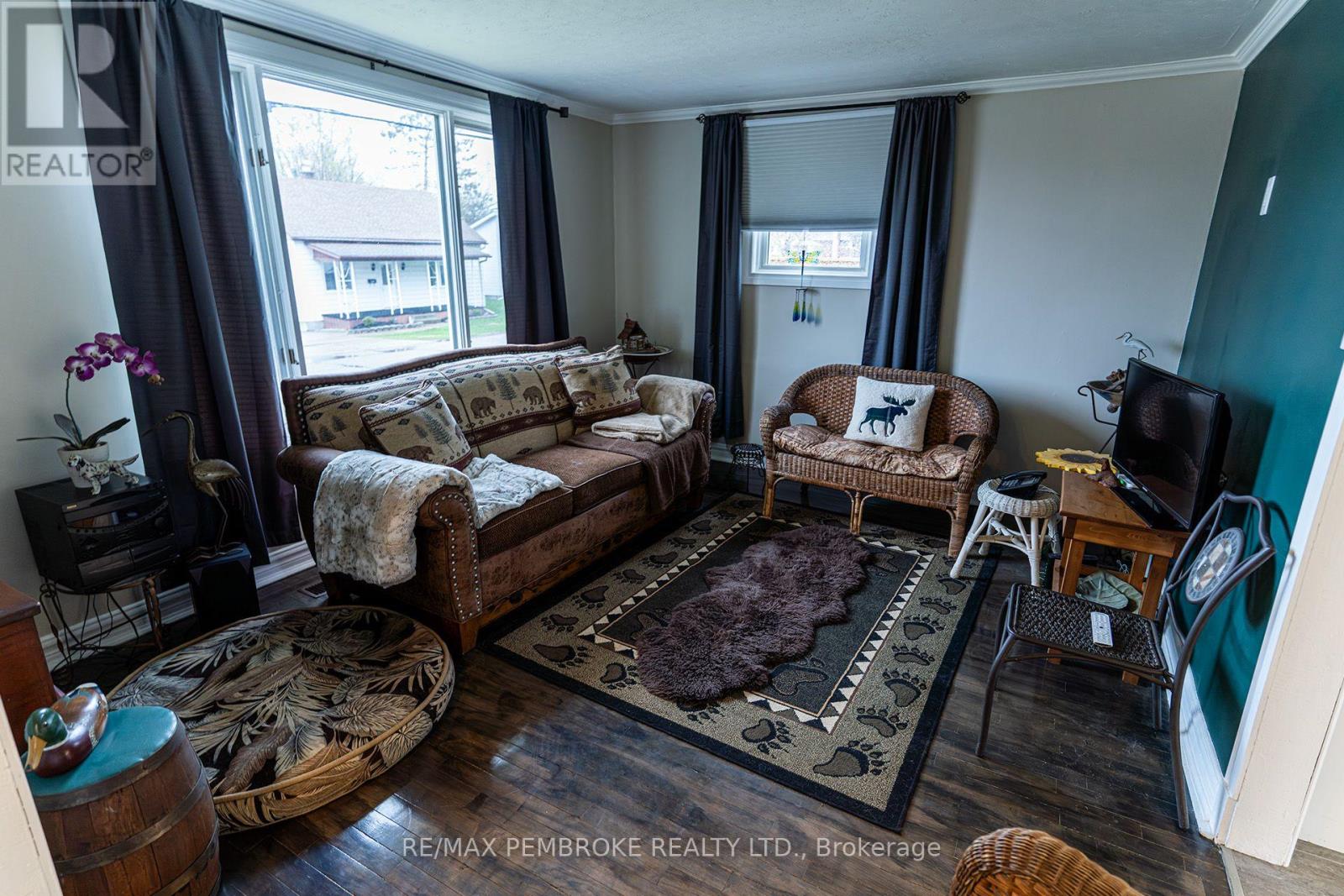 496 Wilbert Street, Pembroke, Ontario K8A 3G6 - Photo 8 - X13685436