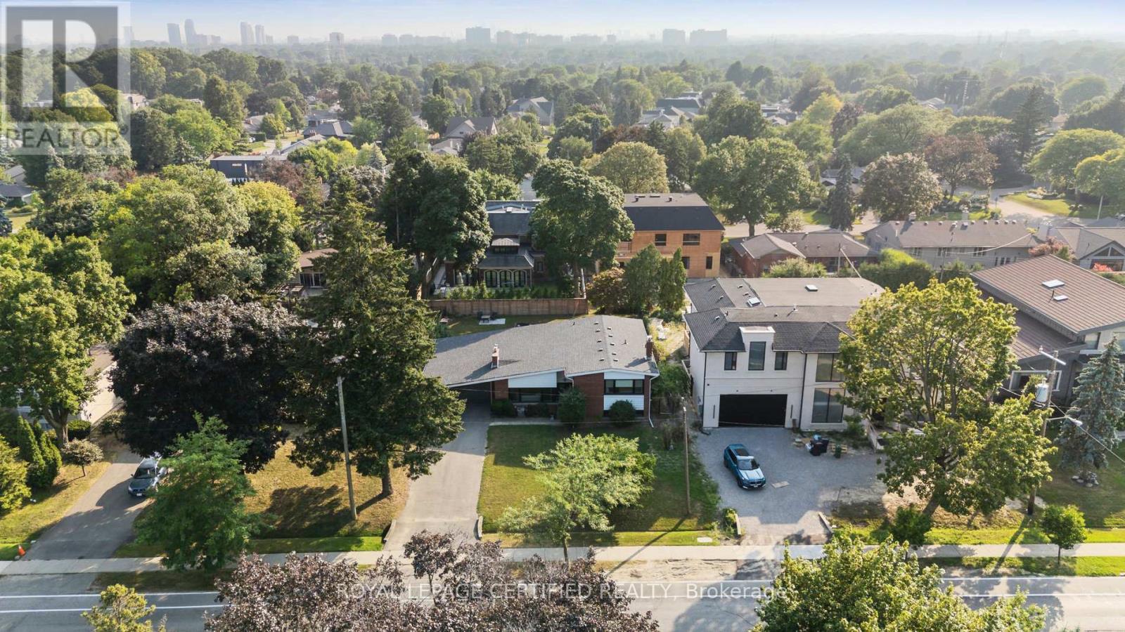 462 The Kingsway, Toronto, Ontario  M9A 3W4 - Photo 28 - W13605190