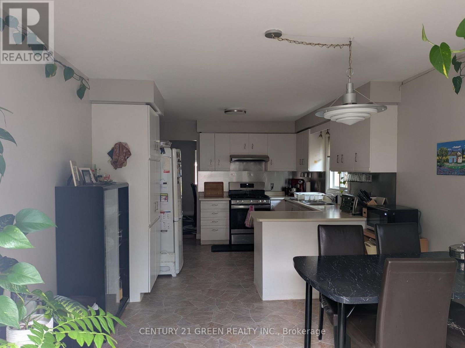 Upper - 45 Caswell Drive, Hamilton, Ontario L9C 7N3 - Photo 8 - X13684850