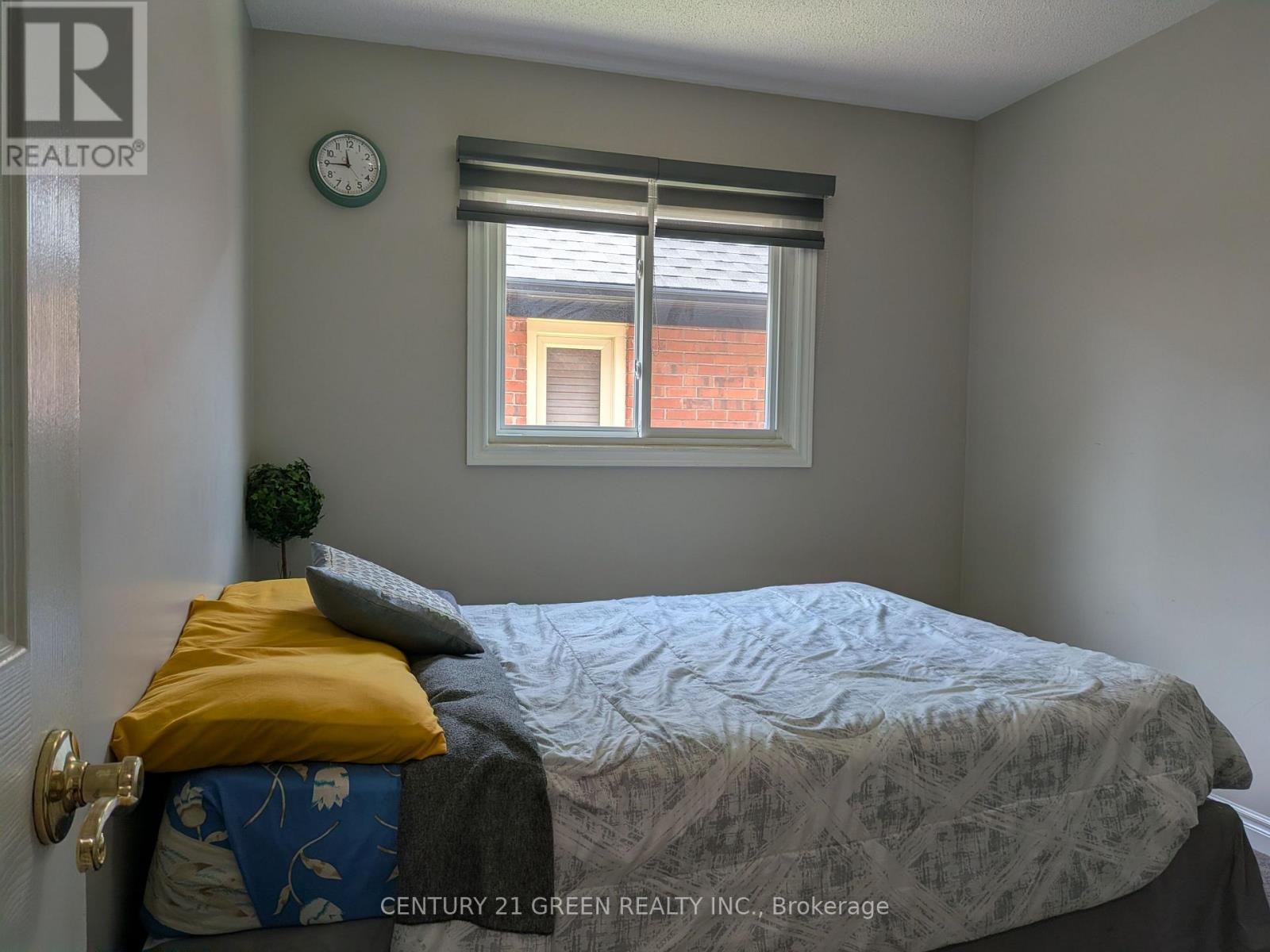 Upper - 45 Caswell Drive, Hamilton, Ontario L9C 7N3 - Photo 9 - X13684850
