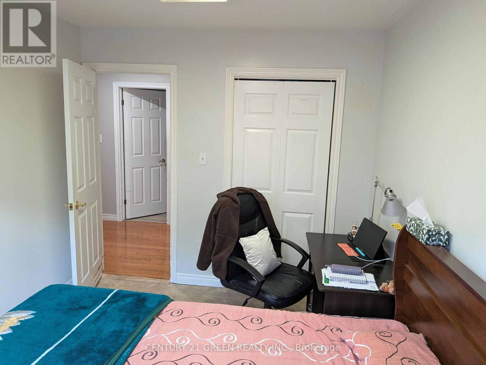Upper - 45 Caswell Drive, Hamilton, Ontario L9C 7N3 - Photo 13 - X13684850