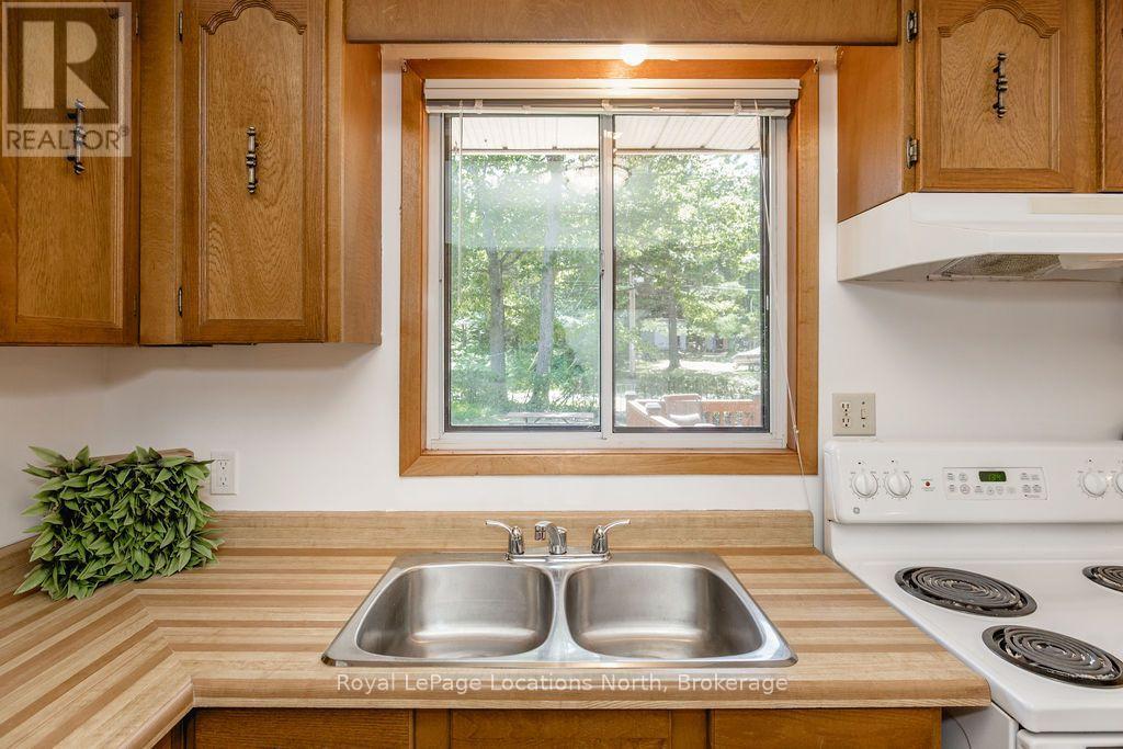 1928 Champlain Road, Tiny, Ontario  L9M 0B6 - Photo 15 - S13685428