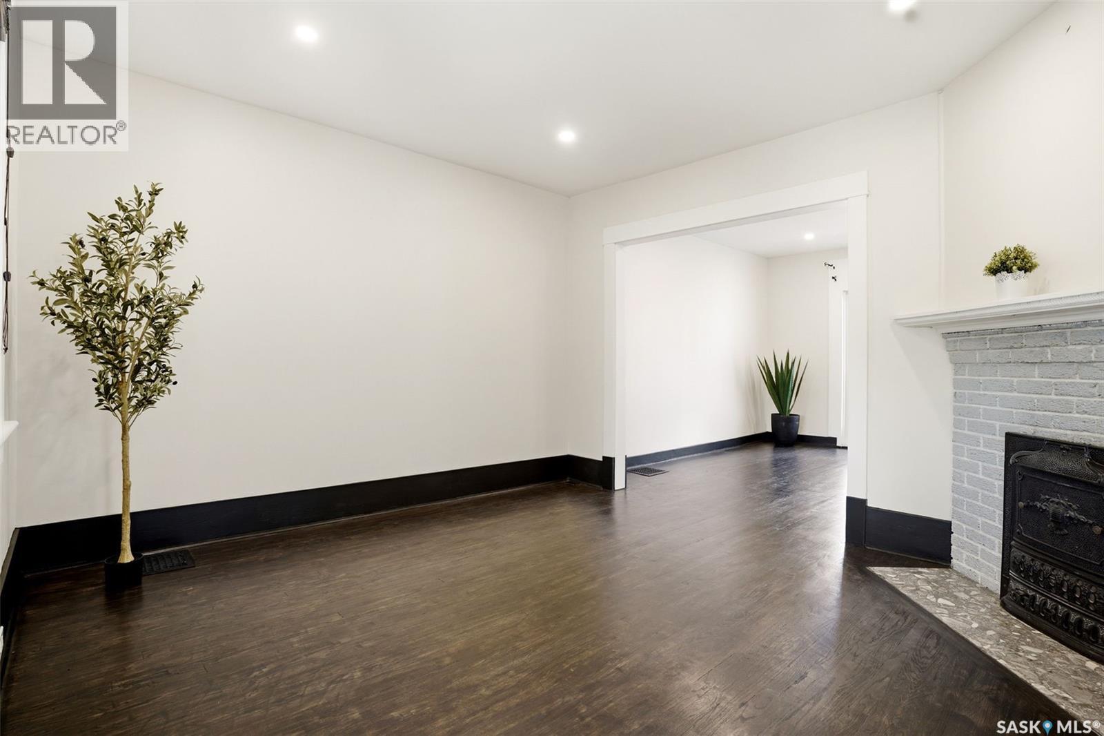721 College Avenue, Regina, Saskatchewan  S4N 0X8 - Photo 10 - SK042908