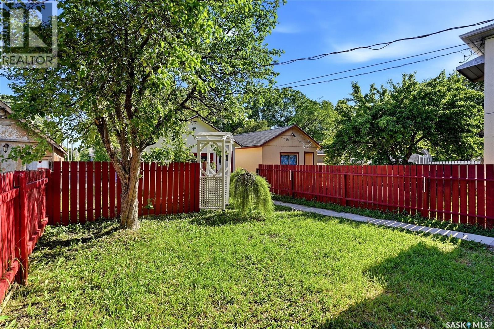 721 College Avenue, Regina, Saskatchewan  S4N 0X8 - Photo 40 - SK042908