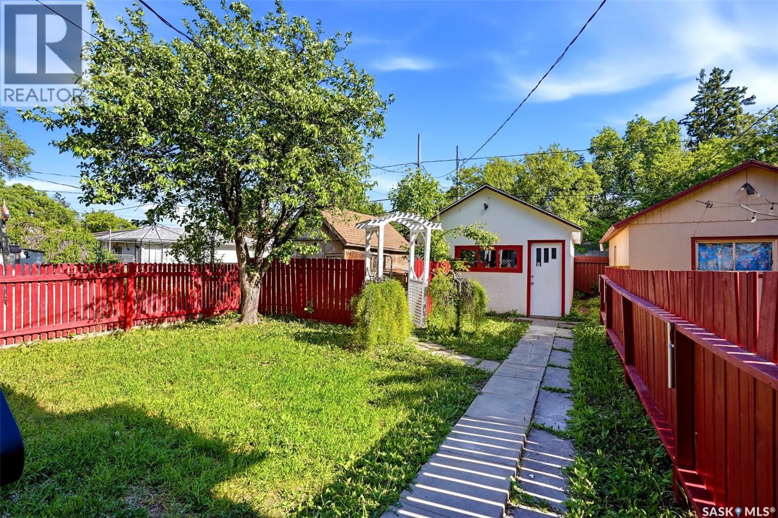721 College Avenue, Regina, Saskatchewan  S4N 0X8 - Photo 39 - SK042908