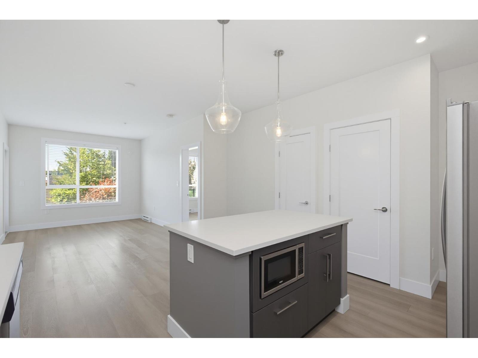 208 32838 Ventura Avenue, Abbotsford, British Columbia  V2S 6J3 - Photo 10 - R3155393