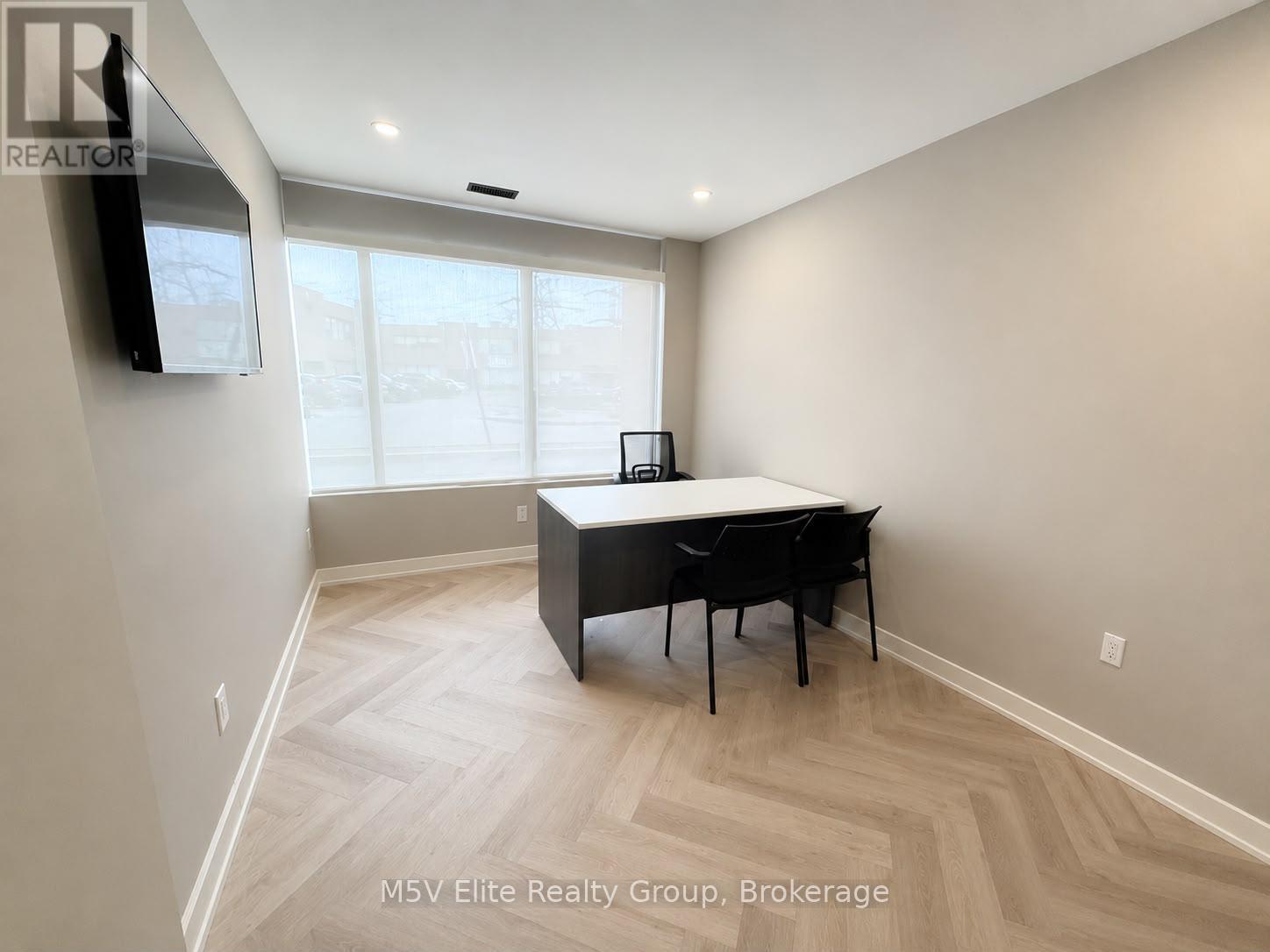 15 - 250 REGINA ROAD, Vaughan, Ontario
