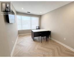 15 - 250 REGINA ROAD, Vaughan, Ontario